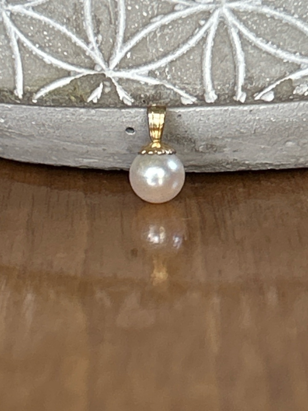 14K SOLID GOLD Pearl Pendant - Picture 2 of 3